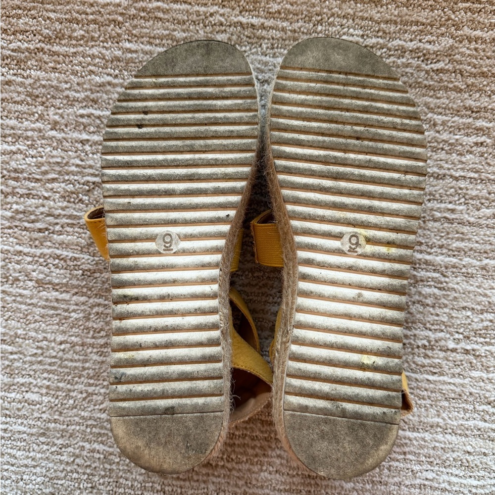 Universal Thread Yellow Espadrille Platform Sanda… - image 3